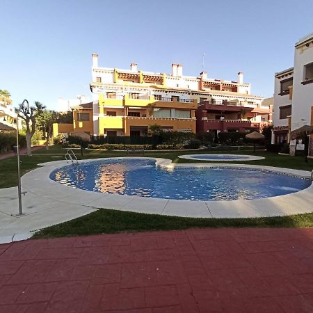Apartamento Cercano A Campo De Golf En Costa Esuri Ayamonte Luaran gambar
